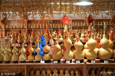 聊城 小葫蘆搭乘“電商快車”助力鄉村振興 互聯網銷售工藝品